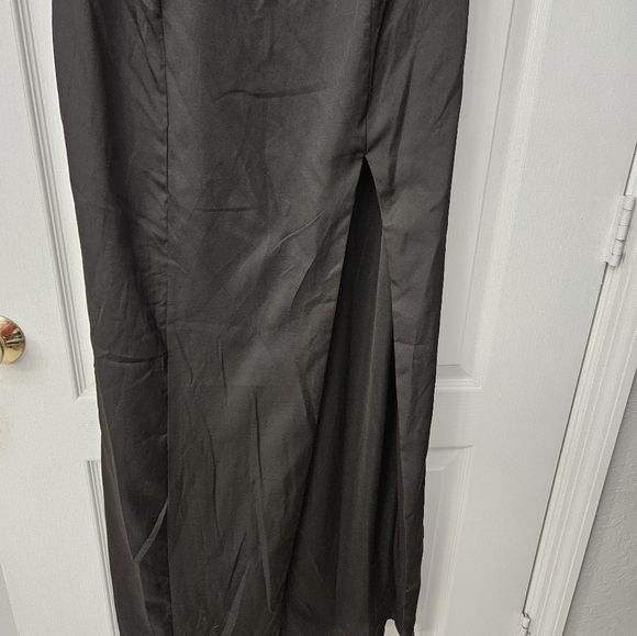 Ieena for Mac Duggal Black Square Neck Tie Strap Slit Gown Sz 8 NWT - Picture 6 of 13